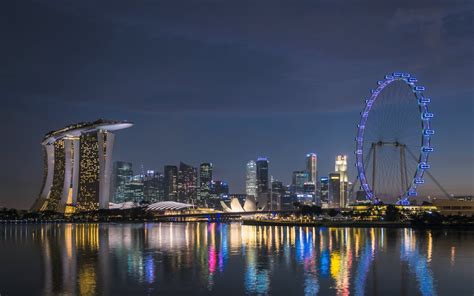 Singapore Night 2015 Bing Theme Wallpaper 1680x1050