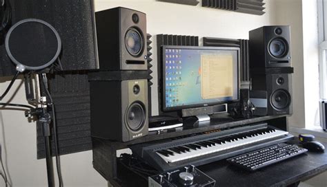 Essential Home Recording Studio Equipment List For Beginners