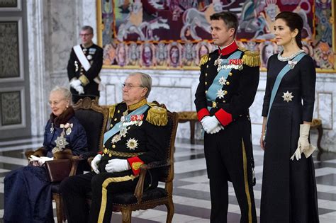 Henrik enderlein ist an krebs gestorben. Prinz Henrik: Familie zittert jeden Tag um sein Leben ...