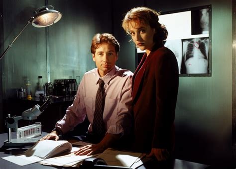 The X Files Hd Gillian Anderson Fox Mulder Dana Scully David