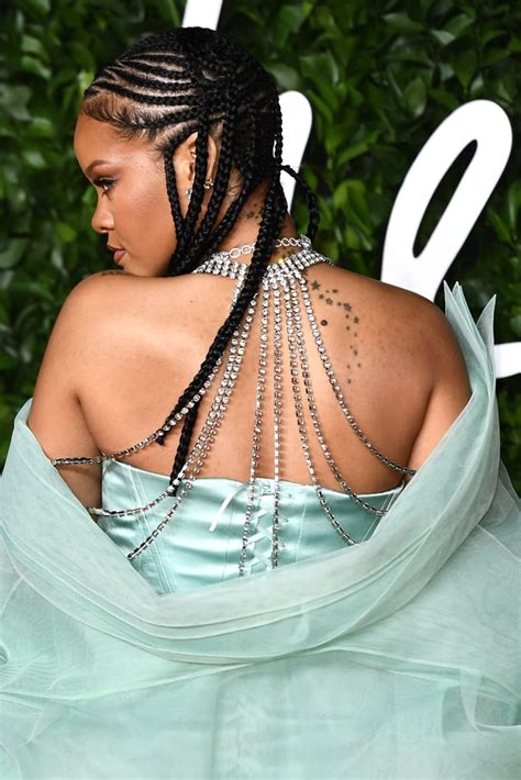 Rihanna At The 2019 British Fashion Awards Rihanna Wearing Fenty At