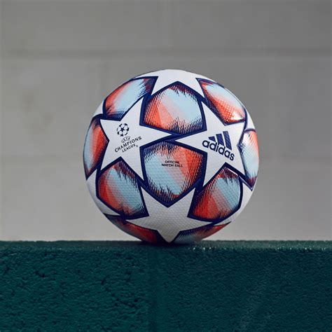 Soccer ball grunge lettering style motivation poster. Adidas 20-21 UEFA Champions League Fußball veröffentlicht ...