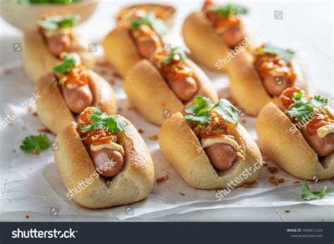 1045 Mini Hotdog Images Stock Photos And Vectors Shutterstock