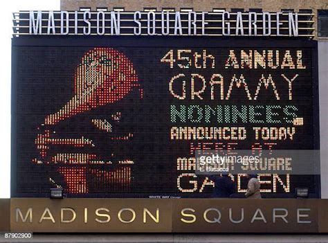 Madison Square Garden Marquee Photos And Premium High Res Pictures
