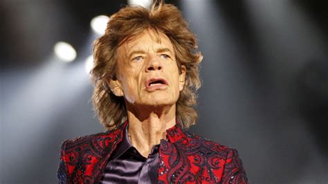 Mick jagger god gave me everything (the very best of mick jagger 2007). Mick Jagger a McCartney: The Rolling Stones existe, The ...