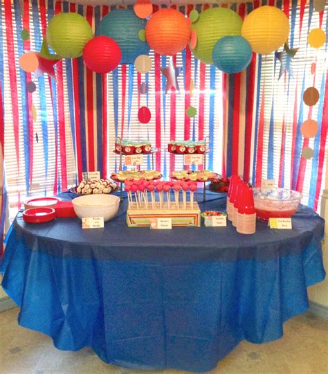 I loved your dr.seuss baby shower.i plan on giving my sister n law a dr. @ home with the Ayres: Dr. Seuss Baby Shower