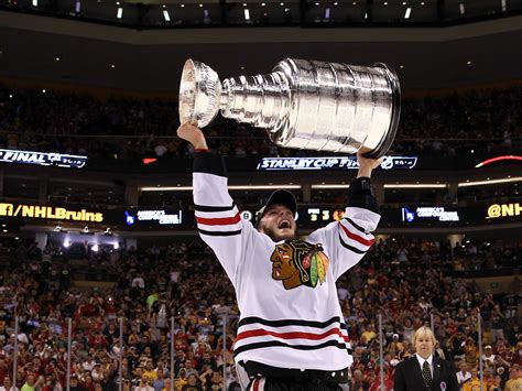 Blackhawks Lift The Stanley Cup After Amazing Come Back Win T Dog Media