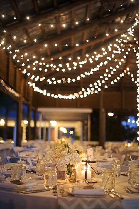 30 Romantic Indoor Barn Wedding Decor Ideas with Lights | Deer Pearl