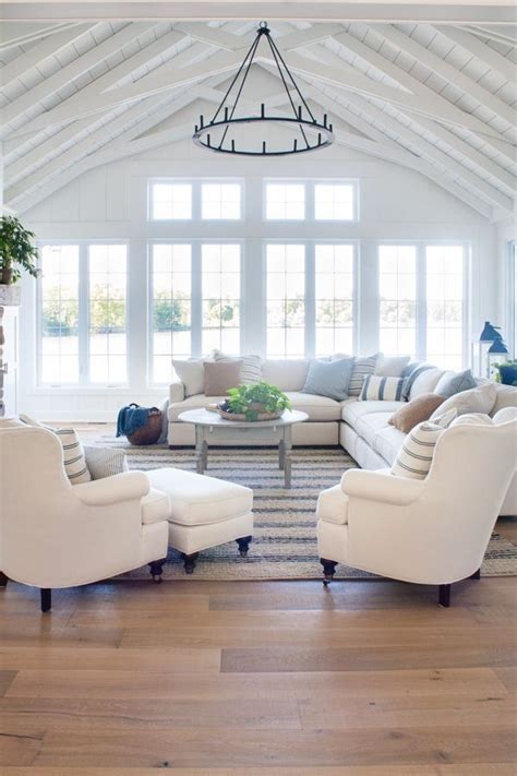 4 Cozy Lake House Living Room Decoration Ideas Zyhomy