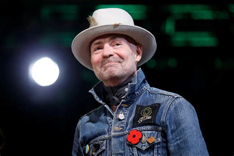 Gord Downie Lead Singer Of The Tragically Hip Dead At 53 Cbs News