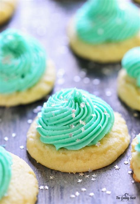 A soft, chewy, and flavorful sugar cookie. Best Sugar Cookie Recipe - The Gunny Sack