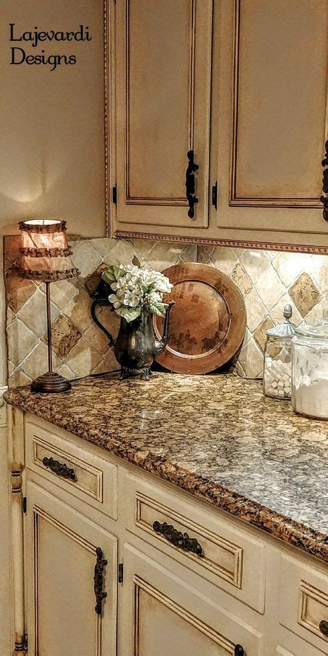 Cream Kitchen Cabinets With Glaze French Country 44 Ideas In 2020