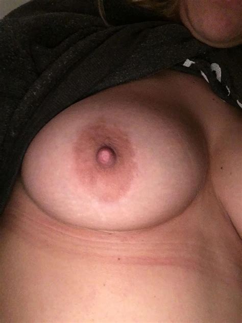 Isabel Hodgins Nude Leaked Private Pics — Emmerdale Star Showed Her Saggy Tits