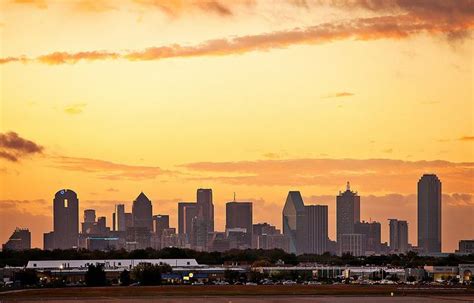 Dallas At Sunrise By Justin Terveen Via Flickr Dallas Photography