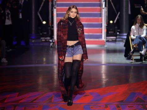 All The Best Photos Of Mother Daughter Models On Fashion Week Runways Tommy Hilfiger Fashion