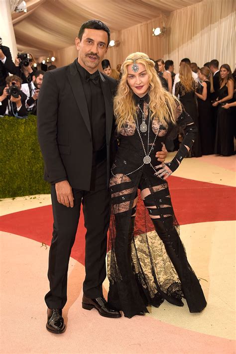Madonna S Butt At Met Gala 2016 Hollywood Reporter