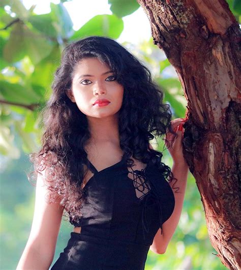 Beauty Girl In Sri Lanka Hasini Samuel Model Ceylonface Actress