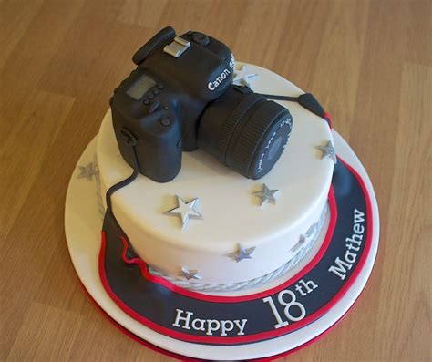 21 Awesome Photo Of Camera Birthday Cake