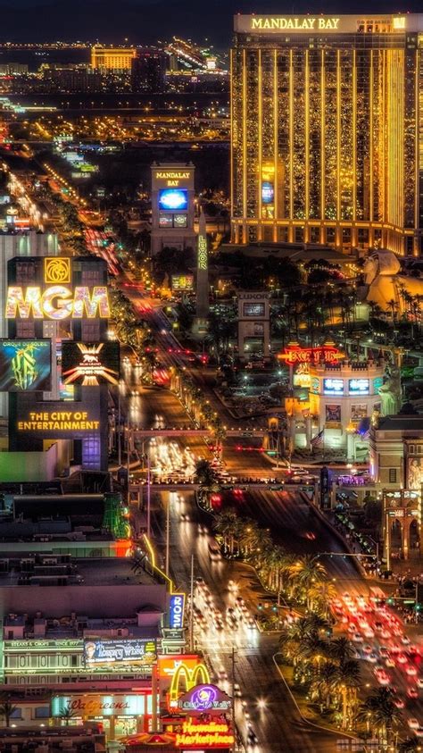 Downtown Las Vegas Night Wallpapers 4k Hd Downtown Las Vegas Night