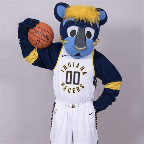 Boomer Pacers 2 Square Mascot Hall Of Fame