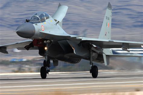 Can The Sukhoi Su 30 Have The Edge Over Us Fighters In Aerial Combat