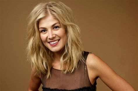 Ice From Game Of Thrones Rosamund Pike It Was Startling To Meet Jack