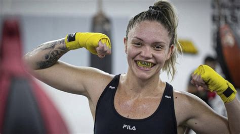 Tainara Lisboa Comemora Vitória No Ufc E Revela Mensagem Da Campeã