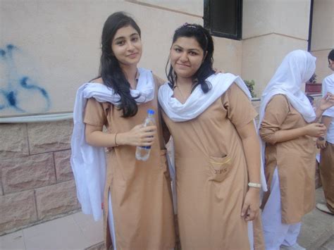 Beauty Queens Indian School Girl