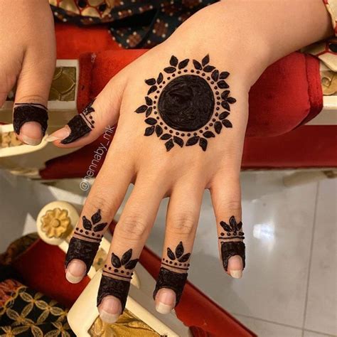 Simple And Easy Mehndi Designs For Back Hand And Fron