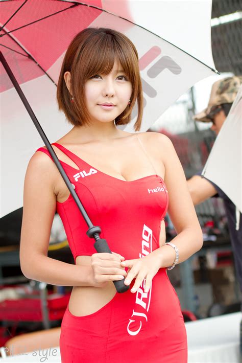 Xxx Nude Girls Ryu Ji Hye At Cj Superrace R3 2012