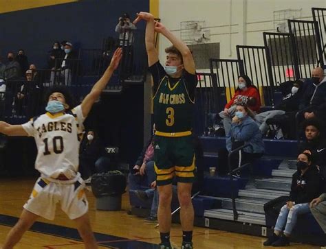 Mullins Buzzer Beating Trey Gives Holy Cross Boys Stunning Win Over