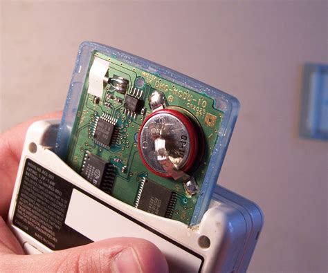 How to Change Game Boy Cartridge Battery : 8 Steps (with Pictures