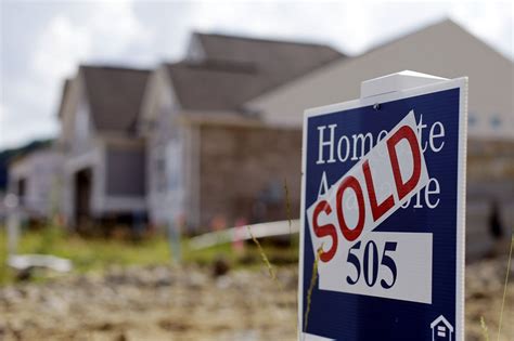 Pending Home Sales Hit Level Last Seen In April 2006