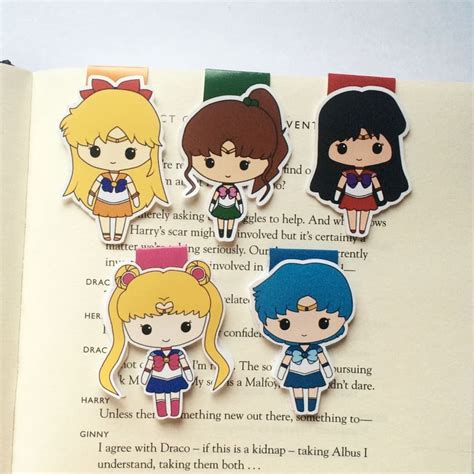 27 Magical Ts For People Who Love Sailor Moon Sailor Moon Crafts