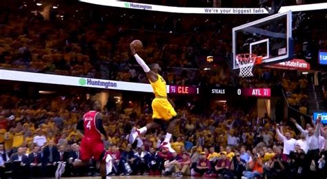 Right now we have 79+ background pictures, but the number of images is growing, so add the webpage to bookmarks. Lebron Dunk | This Wallpapers