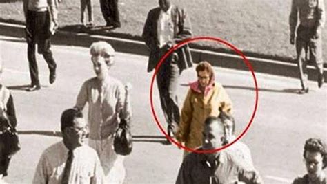 20 Mysterious Photos That Cannot Be Explained Youtube