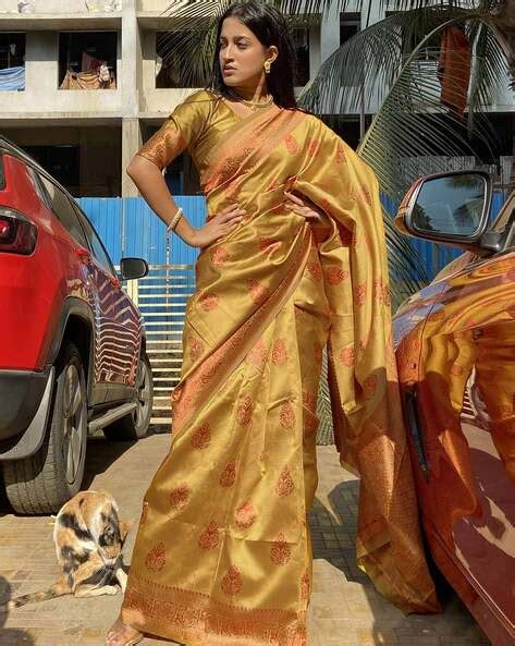 share 152 contrast blouse for golden saree latest vn