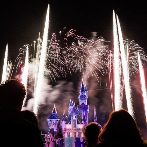 The Disneyland Forever Fireworks Show Is Filled With Tons Of Details