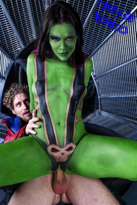Post Cosplay Fakes Gamora Guardians Of The Galaxy Marvel