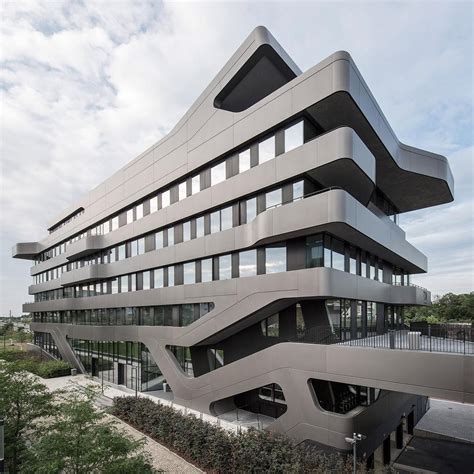 The Metal Cladding Of German Architect Jürgen Mayer Hs Fom Hochschule
