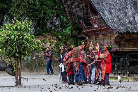 The Unique Batak Dance