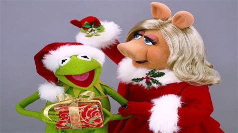 Santa Baby Instrumental Miss Piggy Style Youtube