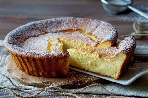 Torta Cremosa Allo Yogurt Ricetta Dolci Ricette Di Pietro