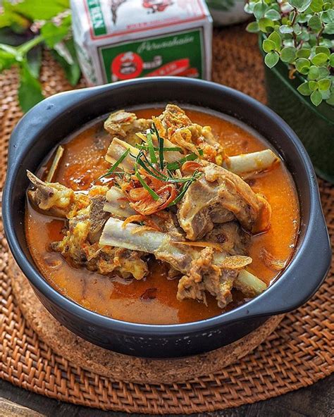 Kreasi resep masakan khas indonesia cara memasak daging kambing cepat empuk dan menu praktis sehari hari. 10 Resep Daging Kambing Sederhana, Praktis & Mudah di 2020 ...