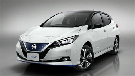 Nissan Unveils The Leaf E Electric Car With More Power And Range Ces