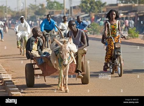 People In A Traffic In Ouagadougou Burkina Faso Stock Photo Alamy