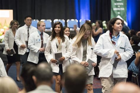 New Medical Students Eager To Learn Serve During Pandemic Ohsu News