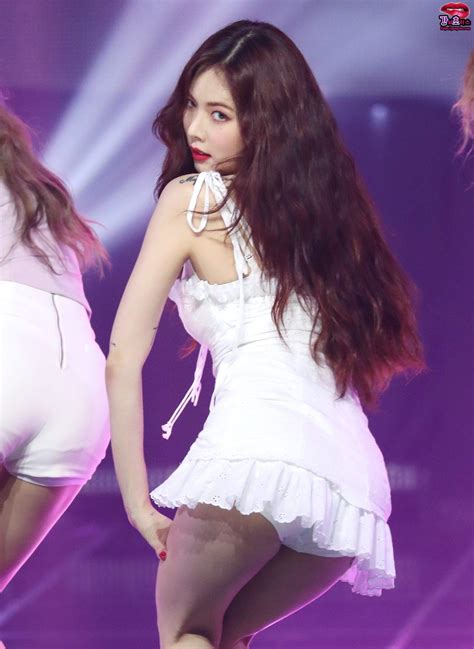 This Is Arguably The Sexiest Performance Hyuna Ever Performed On Stage