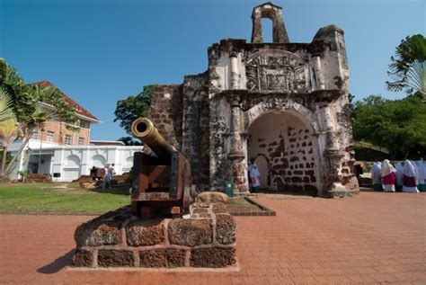 Sekiranya anda bercuti di bandaraya melaka & inginkan destinasi tepi pantai yang menarik, salah satu yang terdekat adalah pantai klebang. Senarai Tempat-Tempat Pelancongan Menarik Di Malaysia ...