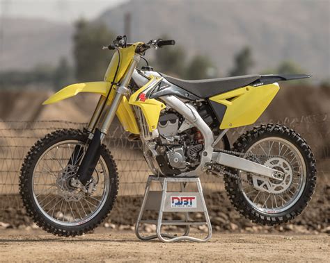 Regardless of whether you are an experienced riding enthusiast or a beginning rider we're certain you'll find something exciting and new about. 2016 Suzuki RM-Z450 Test - Dirt Bike Test